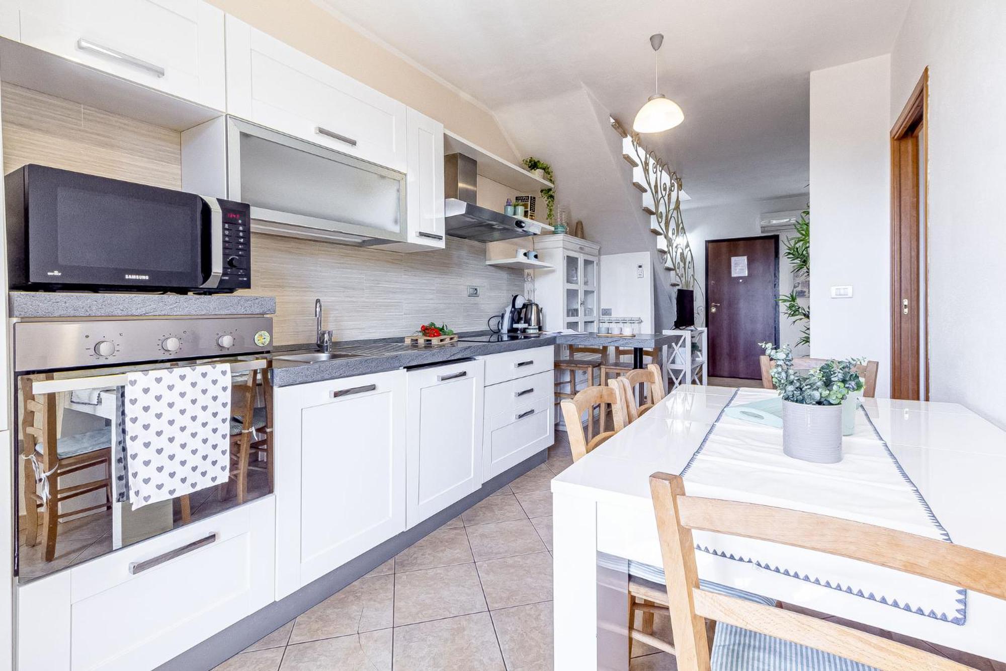 Charlotte - For Family And Groups Apartment Porto Torres